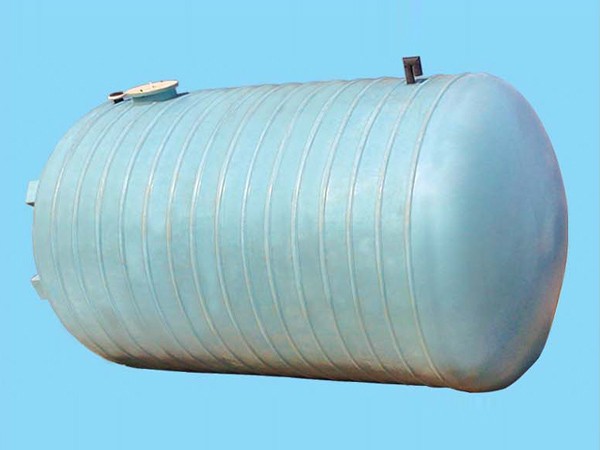 聚乙烯（PE）模具一次成型卧式塑料罐1.jpg